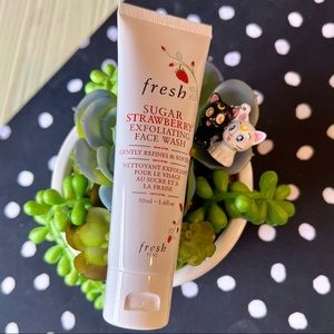 3/$20- 🍓 Strawberry Exfoliating Face Wash
